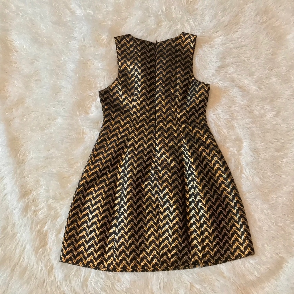 Black and Gold Dress - Picture 2 of 3